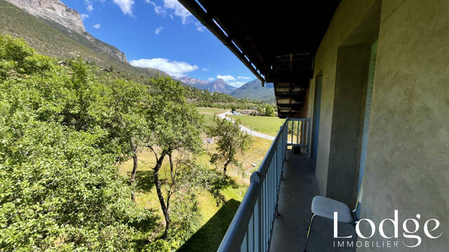 Vente Maison 26 pièces 400 m² Pelvoux 05340