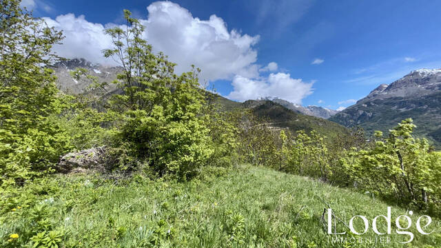 Vente Terrain 1352 m² Puy-Saint-Vincent 05290