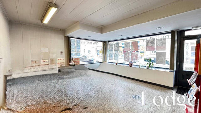 Vente Local 61 m² Briançon 05100