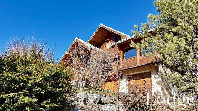 Vente Maison 6 pièces 140 m² Les Vigneaux 05120