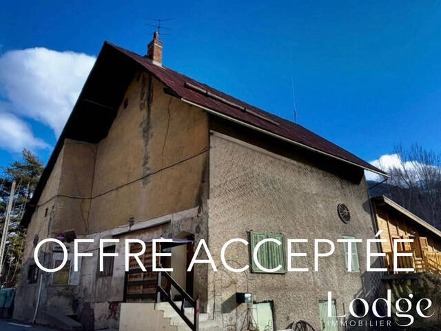 Vente Maison 7 pièces 350 m² Briançon 05100