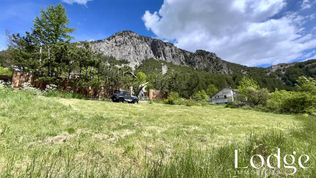 Vente Terrain 400 m² Briançon 05100