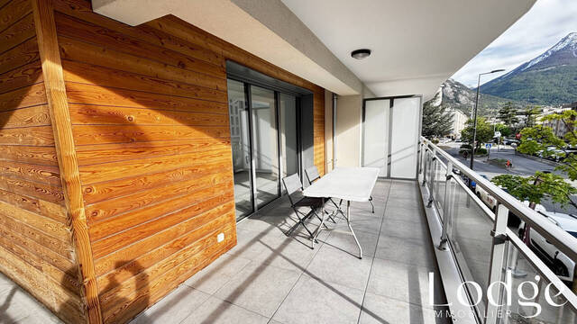Vente Appartement 3 pièces 66 m² Briançon 05100