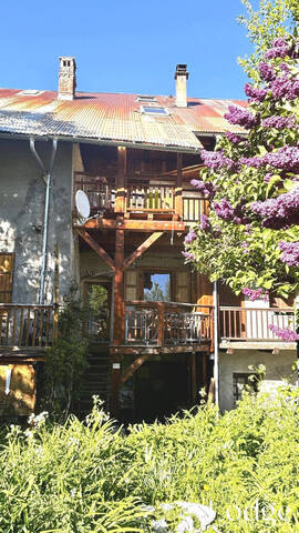Vente Maison 6 pièces 120 m² Pelvoux 05340