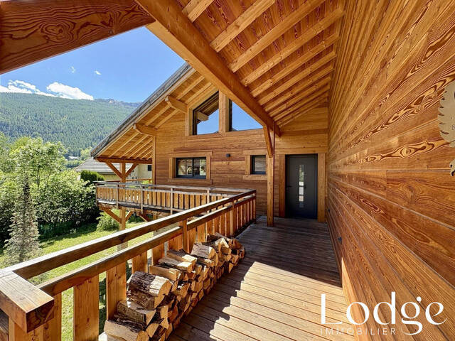 Vente Maison 6 pièces 256 m² Briançon 05100