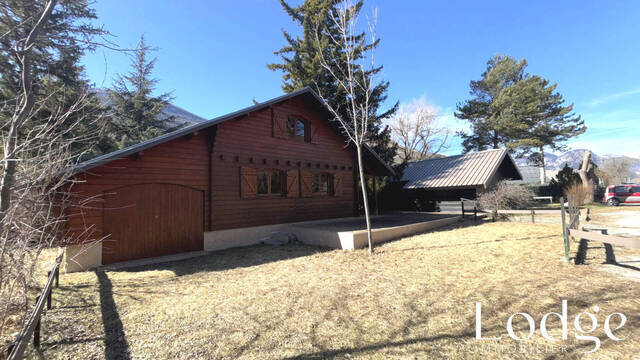 Vendu Maison 4 pièces 73 m² Saint-Crépin 05600
