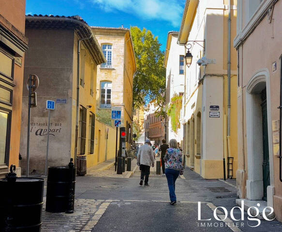 Vendu Local 50 m² Aix-en-Provence 13100