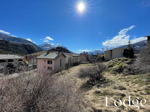 Vente Terrain 1072 m² Briançon 05100