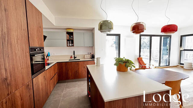 Vente Appartement 4 pièces 101 m² Briançon 05100