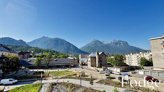 Vente Appartement 4 pièces 101 m² Briançon 05100
