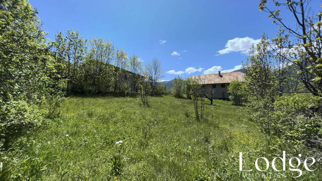 Vente Terrain 697 m² Pelvoux 05340