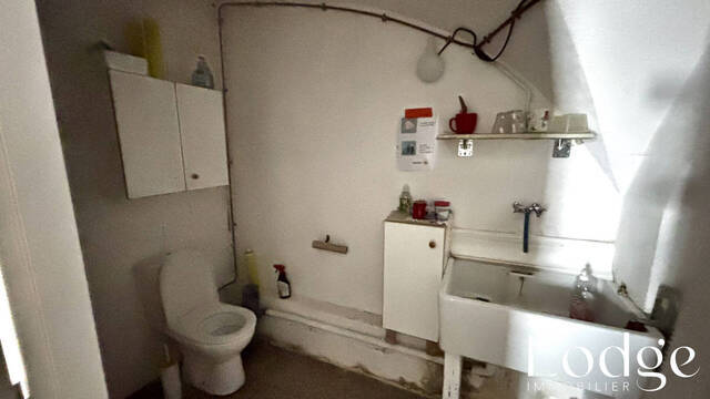 Vente Local 75 m² Briançon 05100