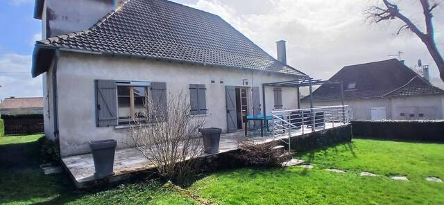 Location maison individuelle 4 pièces 107 m² à Figeac (46100)