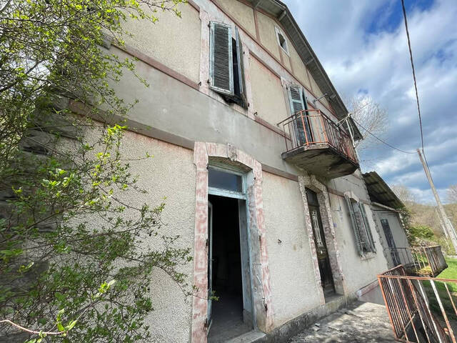 Vente maison 9 pièces 180 m² à Capdenac (46100)