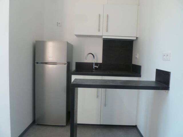 Location appartement studio 1 pièce 19 m² à Figeac (46100)