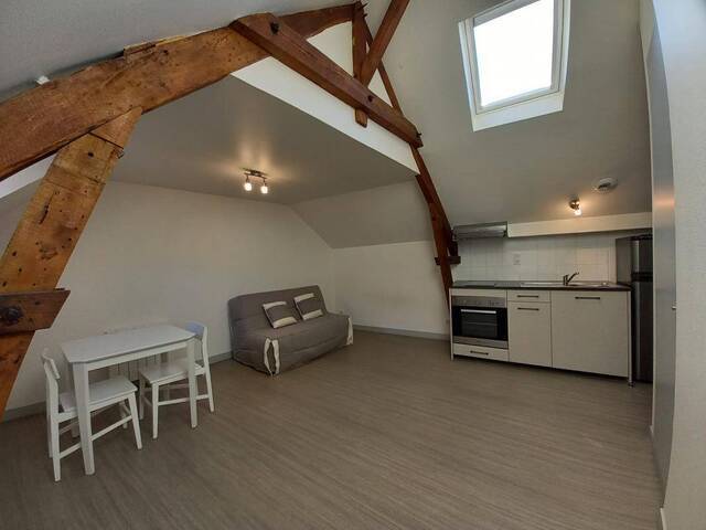 Location appartement studio 1 pièce 22 m² à Figeac (46100)