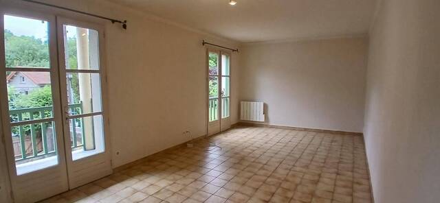 Location appartement t3 67 m² à Figeac (46100)