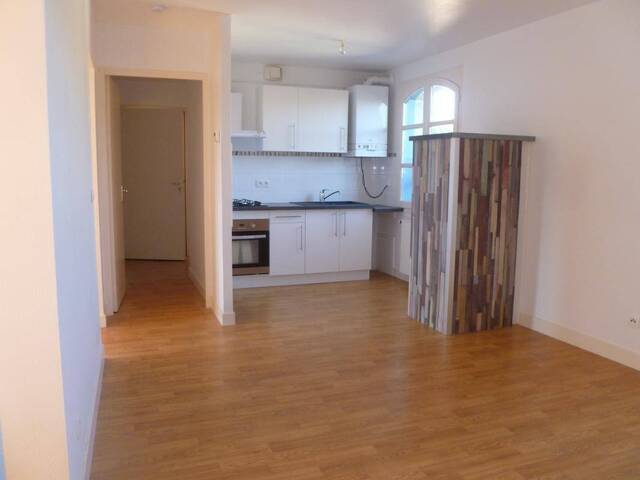Location appartement t3 51 m² à Figeac (46100)